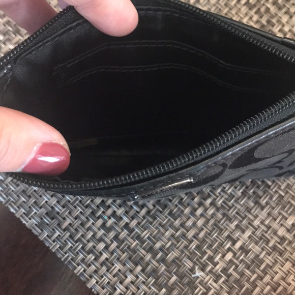 Authentic Coach Clutch - Picture 3 of 6